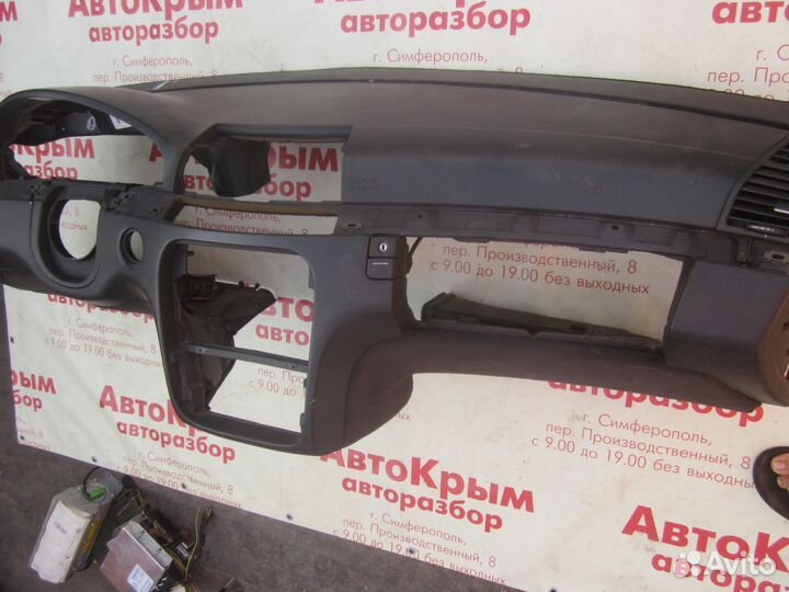 Mercedes s-class w220 торпедо