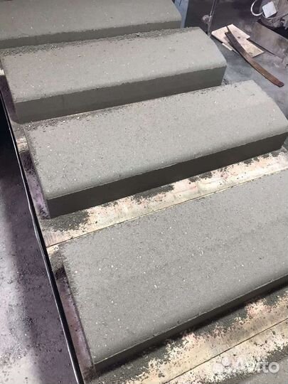 Бордюр садовый / дорожный оптом