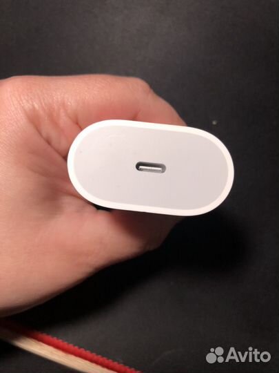 Сетевое зарядное устройство apple 20W USB-C