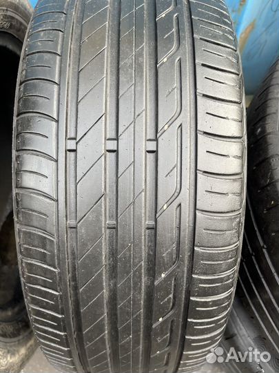 Bridgestone Turanza T001 215/60 R16 95V