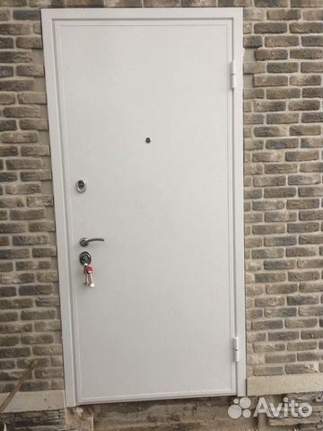 Дверь входная металлическая