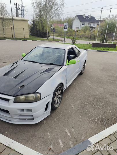 Nissan Skyline 2.0 МТ, 1992, 370 000 км