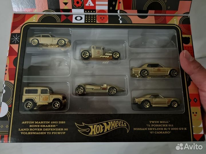 Hot wheels FAO schwarz, машинки из набора