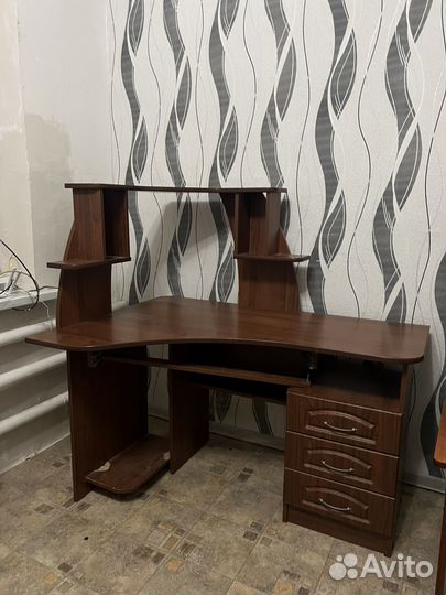 Компьютерный стол бу