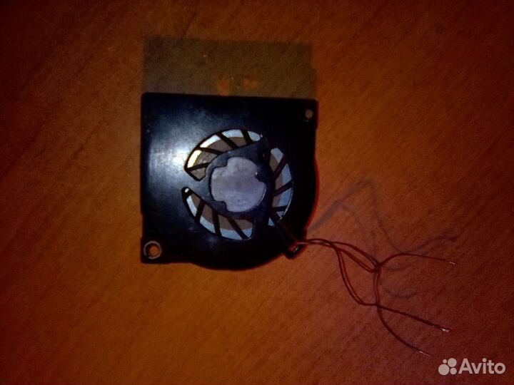 Вентилятор для бука Samsung P28