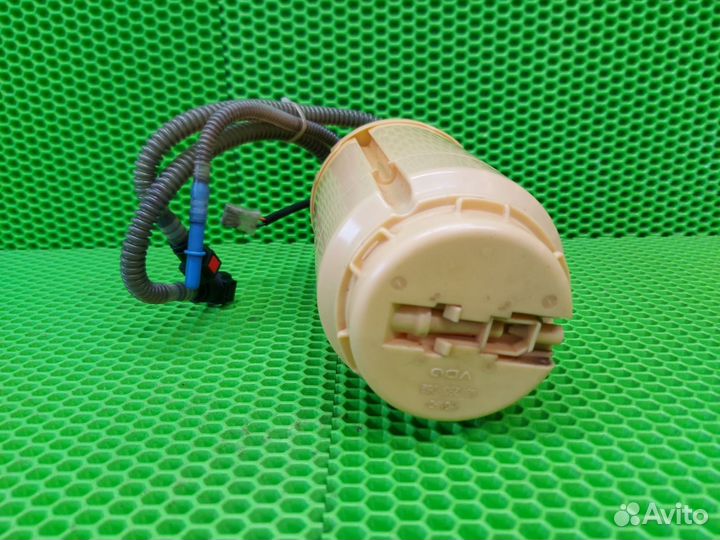 Насос топливный электрический правый Audi Q7 S