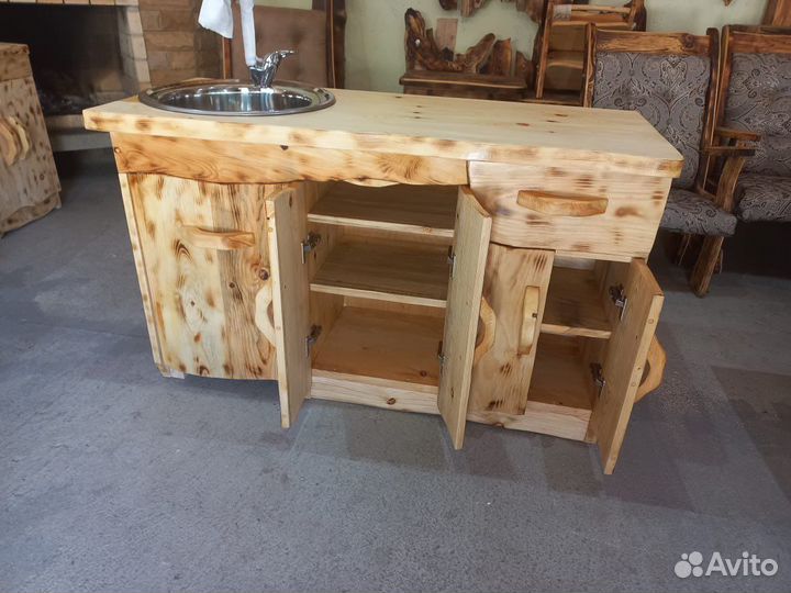 Мебель из натурального дерева