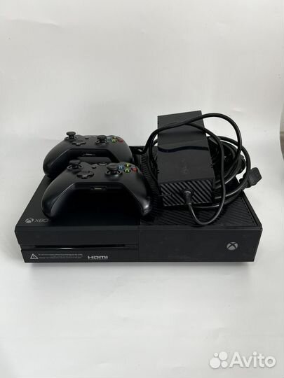 Xbox One 500gb с подпиской Game Pass