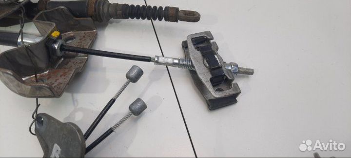 Трос стояночного тормоза Kia K5 TF L4NA 2014