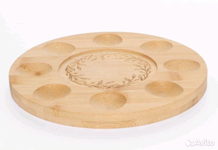 Блюдо пасхальное с местом для кулича