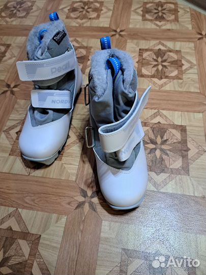 Беговые лыжи