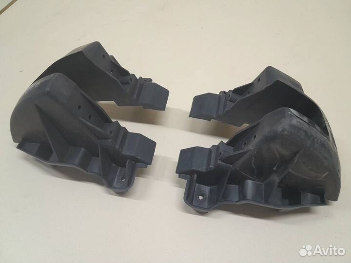 Усилитель заднего бампера LADA Largus 2012