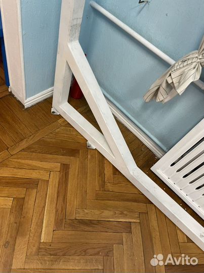 Настенное крепление для качелей гамака