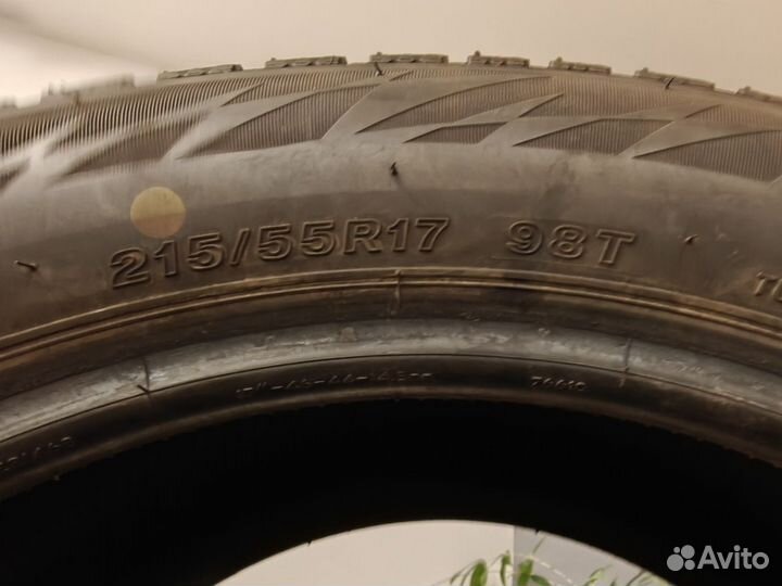 Bridgestone Blizzak Ice 215/55 R17 98T