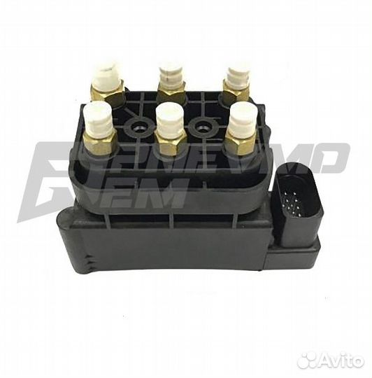 Блок клапанов пневмоподвески для Mercedes-Benz ML