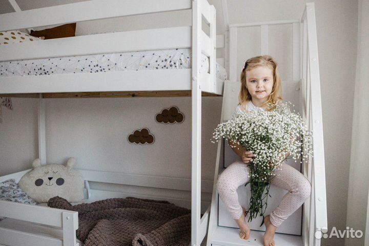 Детская кровать Двухъярусный домик с комодом