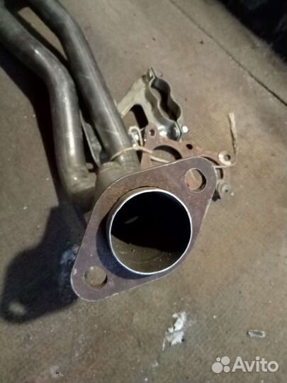 Приемная труба на ваз 2112 16 клапанный