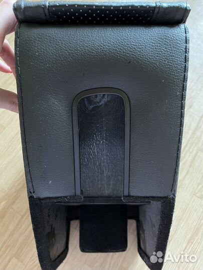 Подлокотник автомобильный универсальный
