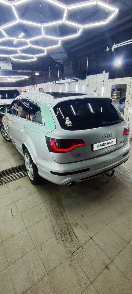 Audi Q7: фото владельца