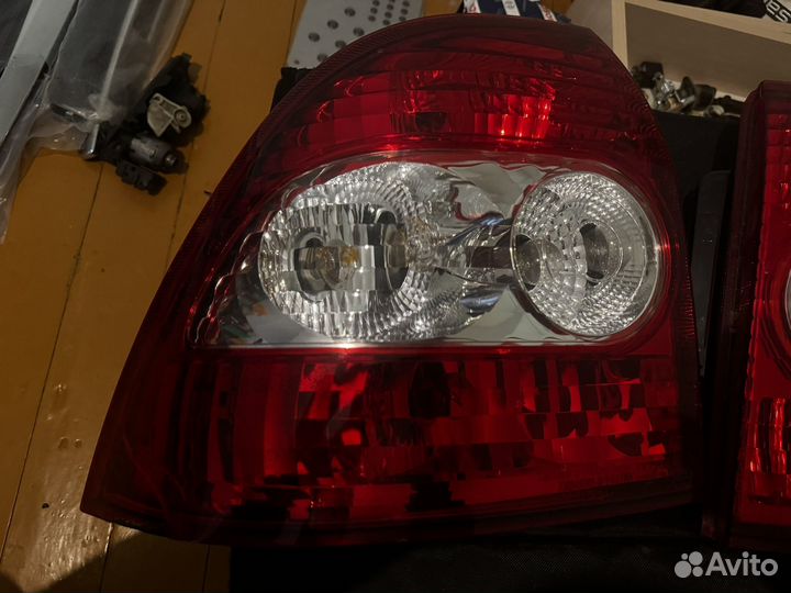 Задние стопы приора