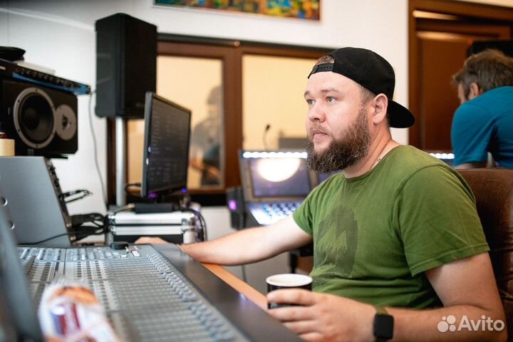 Звукорежиссер (сведение, иастеринг, аранжировка)