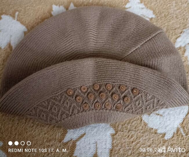 Берет женский