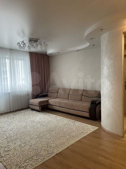 3-к. квартира, 79,8 м², 2/5 эт.