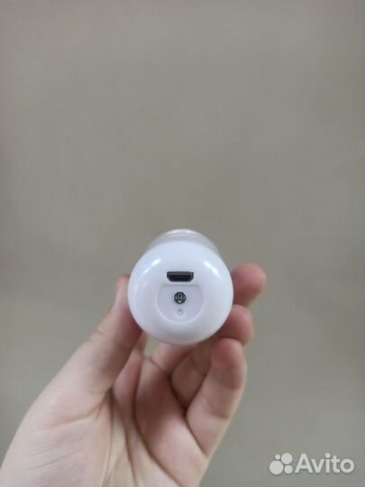 Портативный увлажнитель для лица