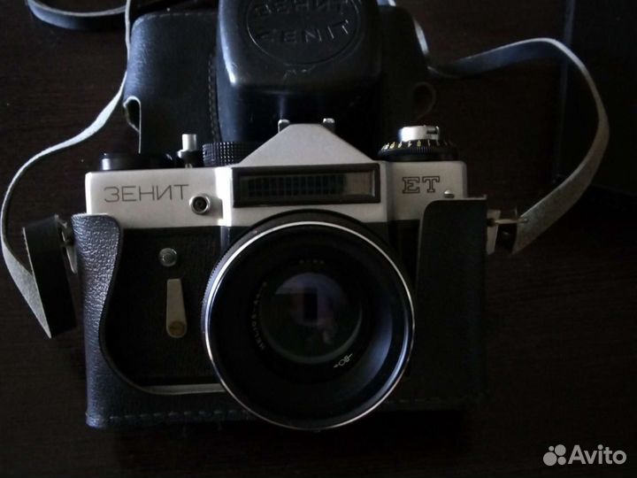 Пленочный фотоаппарат зенит ет