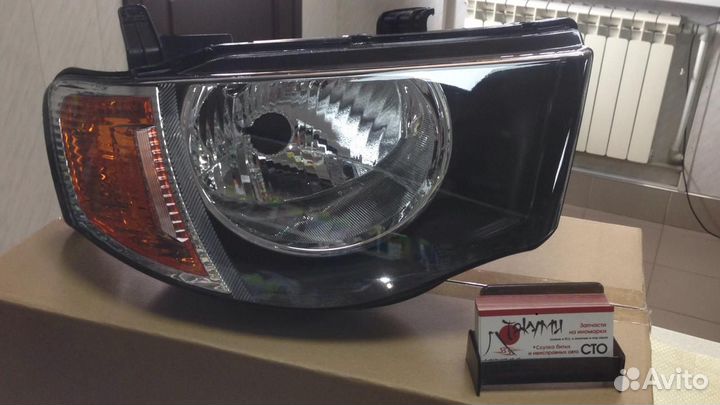 Фара правая mitsubishi l200