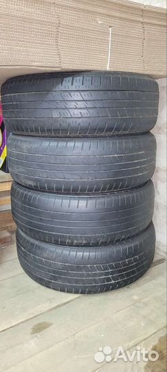 Kumho Solus KH17 235/65 R17