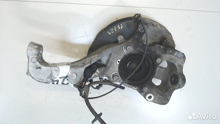 Ступица (кулак, цапфа) Lincoln Navigator, 2005