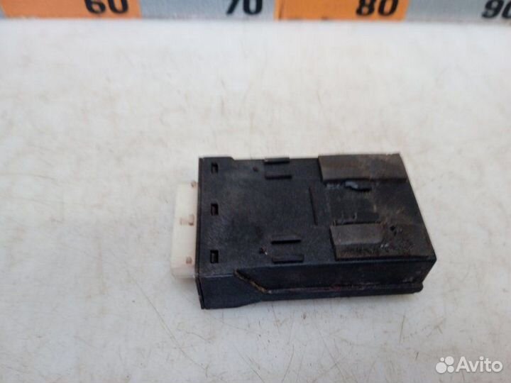 Блок электронный Kia Sportage 1 2.0 1999