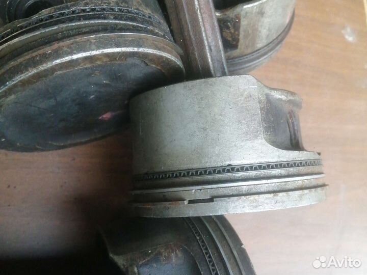 Шатуны с поршнями KIA Sorento 3.5L G6CU