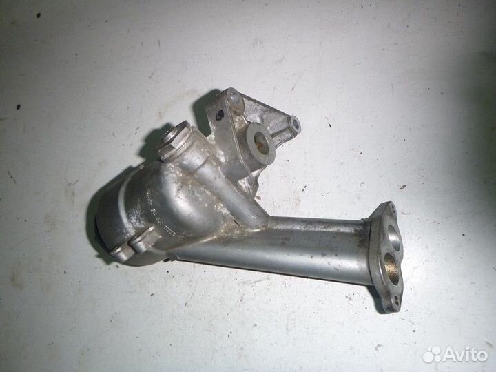 Кронштейн масляного фильтра audi A5/S5 coupe/sport