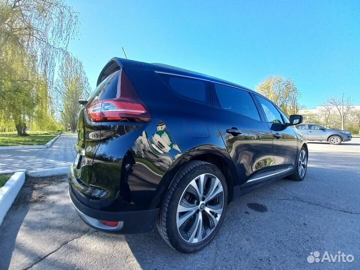 Renault Grand Scenic 1.5 AMT, 2018, 105 000 км