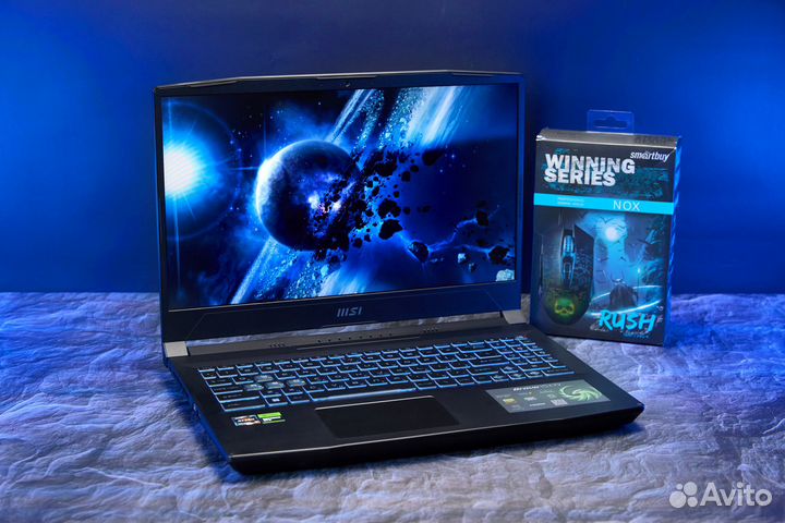 Ноутбук MSI Bravo / 15.6