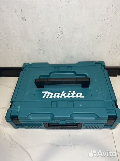 Набор инструментов makita 4 в 1