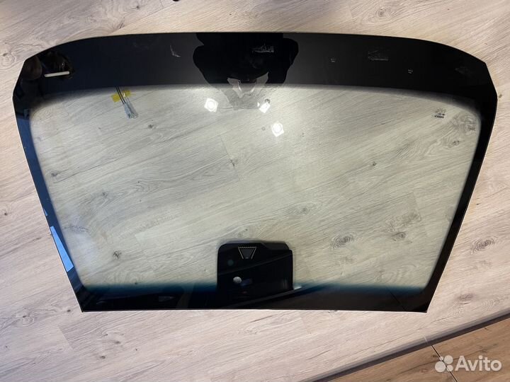 Стекло лобовое Gelly atlas pro