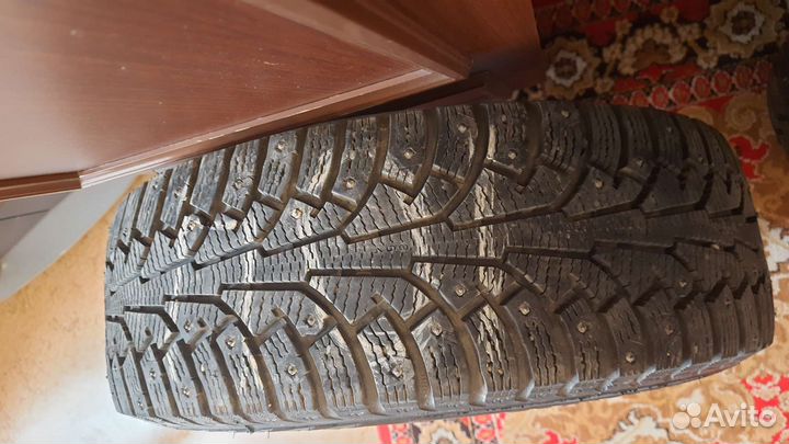 Nokian Tyres Nordman 5 SUV 215/65 R16