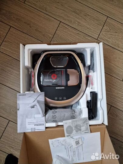 Умный Робот пылесос Samsung PowerBot 7070wd wifi