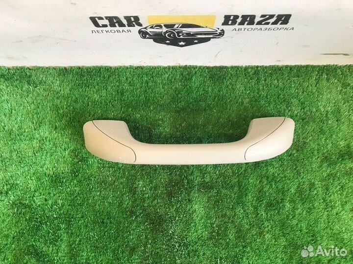 Ручка потолочная передняя правая R Renault Sandero