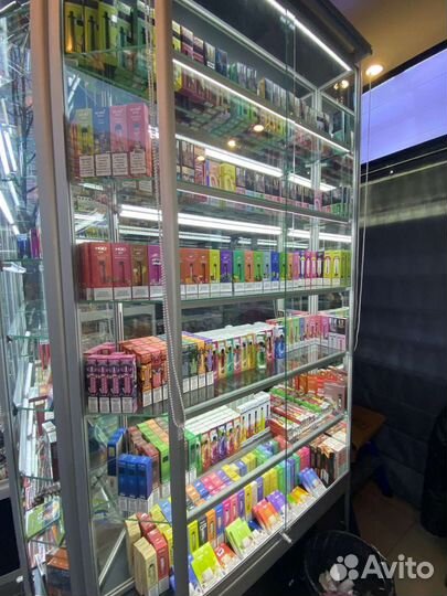 Продавец табачных изделий