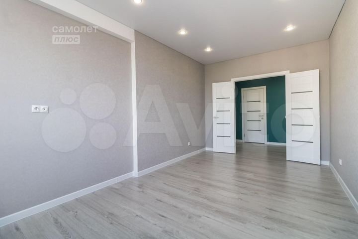 2-к. квартира, 50 м², 8/22 эт.