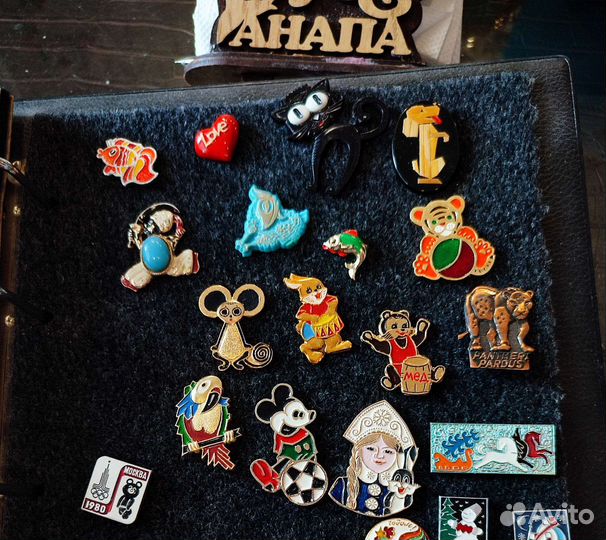 Детские значки СССР (советские, мультфильмы)