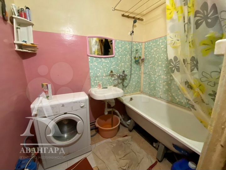 3-к. квартира, 76 м², 2/3 эт.