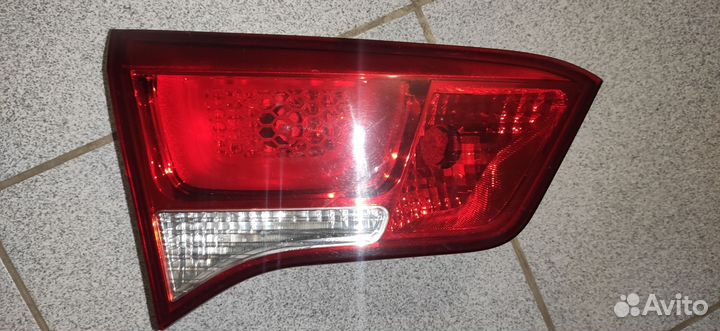 Фонарь Kia Rio 3. Задний,левый,внутренний