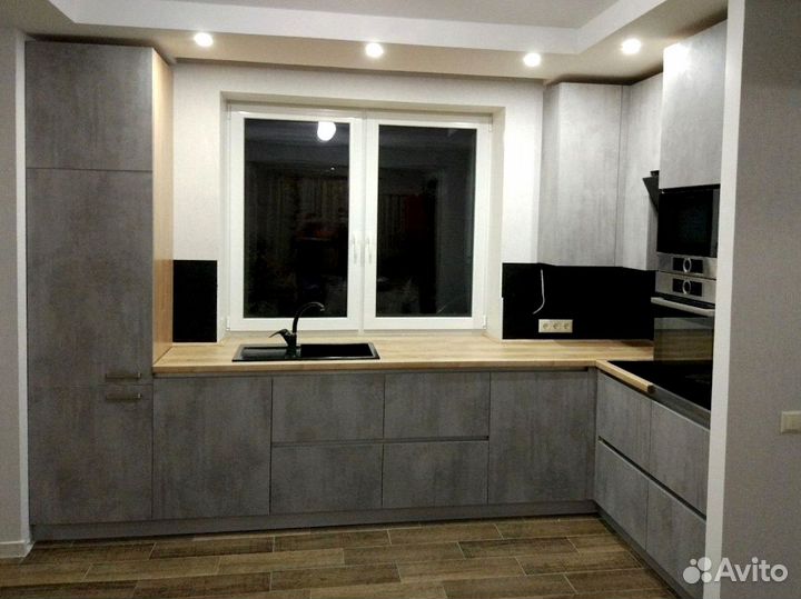 Кухонный гарнитур любой сложности