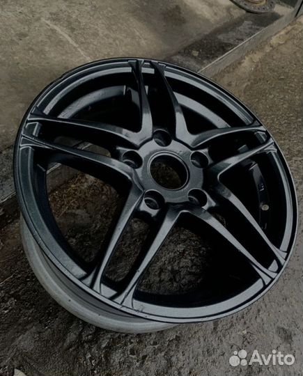 Продам диски R15 AVS model 5