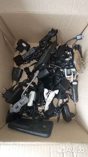 Зарядное устройство для телефона